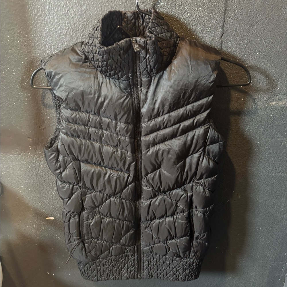 Nike Black Quilted Puffer Zip Up Vest